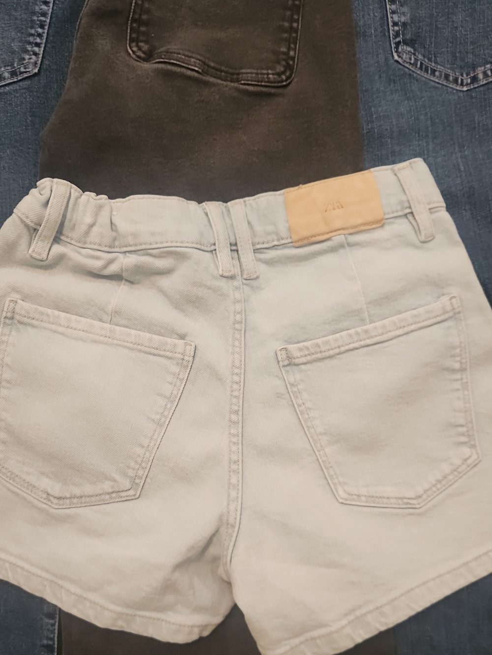 Abercrombie And Zara Pants Lot (4) - Picture 2 of 11